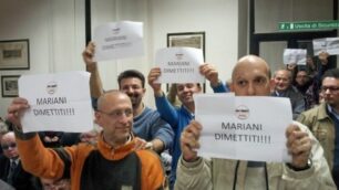 La richiesta di dimissioni in Consiglio comunale