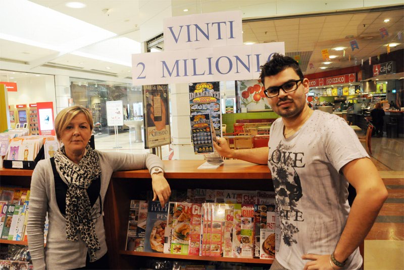 I titolari della tabaccheria fortunata al Carrefour di Giussano