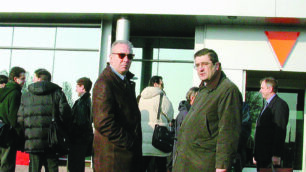 L’ingresso dello stabilimento Alcatel di Vimercate