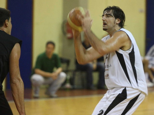 Basket, Monza va in scioltezzaLa Forti e Liberi doma Saronno
