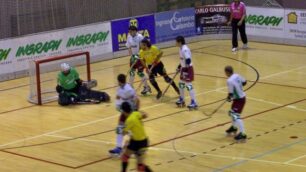 Hockey, impresa della Ingraph:battuti i campioni d’Italia