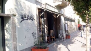 Monza, quattro incursionidella banda dei negozi