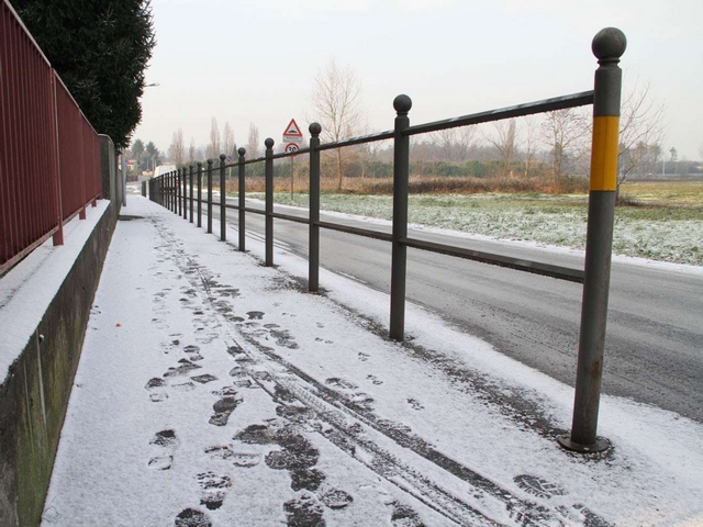 Neve, i sindaci chiudono le scuoleDomani giorno di vacanza in più
