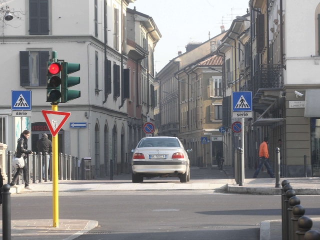 Mercato in agonia, via Bergamochiede la testa dell’organizzatore