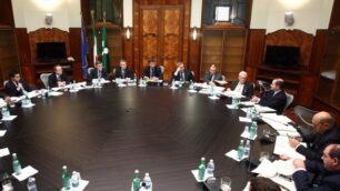 Le Province lombarde si alleano«Monza, Gran premio da salvare»