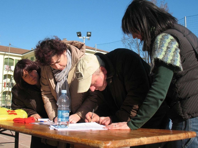 Vimercate e la scuola di Velasca I residenti difendono la Valtorta