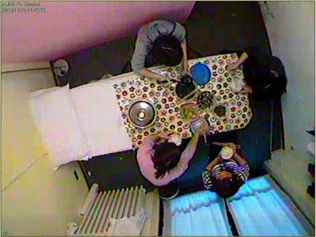 Seregno: prostitute cinesiin centro massaggi in via Grossi