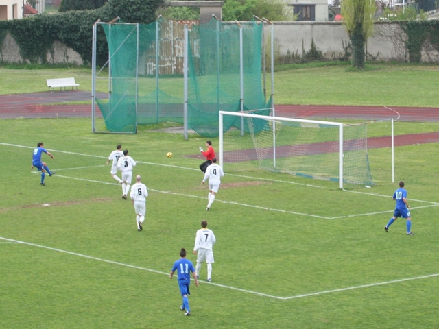 Calcio, Seregno concentratoSecco 4-0 alla Voluntas Osio