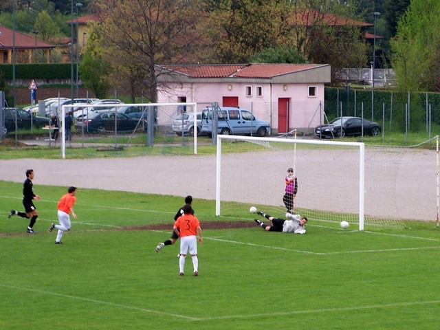 Calcio Eccellenza: il Seregnova a caccia di due record