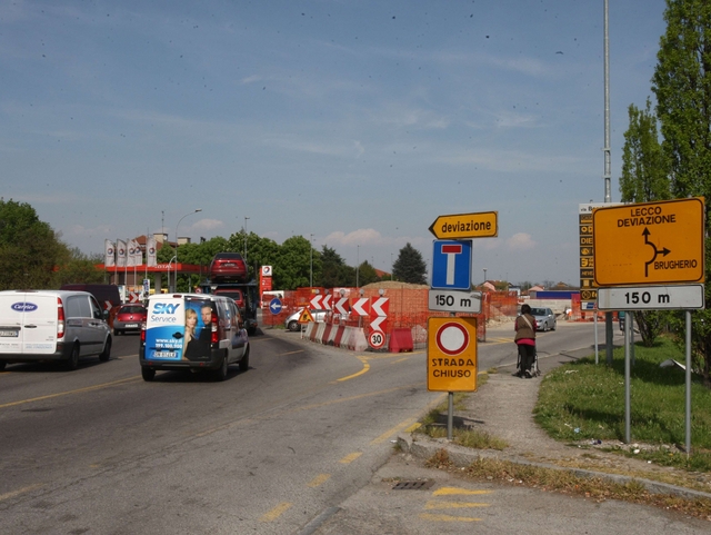 Monza, viale delle Industrie:si vede luce in fondo al tunnel