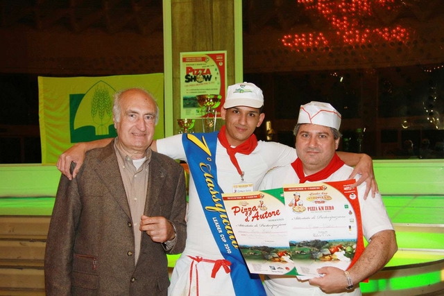 Desio, Nazir sbaraglia tutticampione d’Italia dei pizzaioli