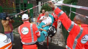 Monza, sos in piscina comunaleVenti intossicati in via Pitagora