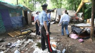 Concorezzo, campo rom abusivosgomberato da vigili e carabinieri
