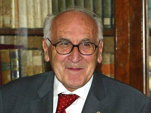 Un manifestoper la Terza Età