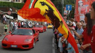 Ferrari: raduno delle Rossenel weekend tra Castione e Gromo