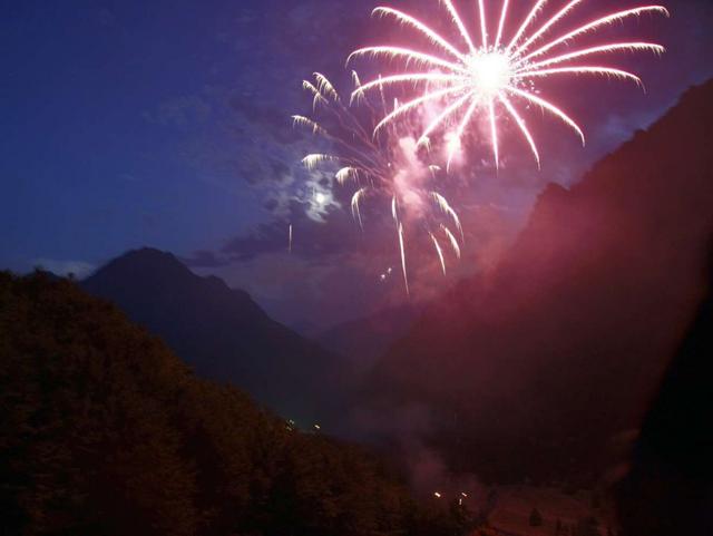 Val Brembana, fuochi d’artificio e carrozze Belle époque