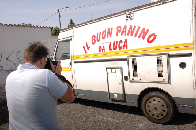 Lissone, lite davanti al chioscoOperaio condannato a 10 anni