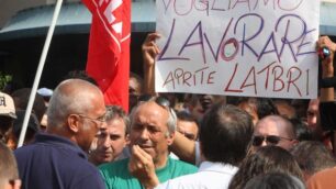 Presidio della Latbri a Monza«L’Asl ci faccia tornare al lavoro»