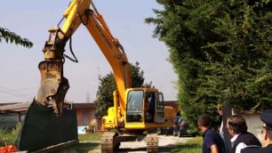 Desio, ruspe in via FerravillaMa la villa Reitano resta in piedi