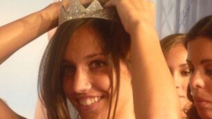 Miss Italia, la medese Martinacede la fascia all’ex di Bossi jr