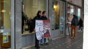 Monza, nuova piazza San GerardoParcheggi, marciapiedi e un parco