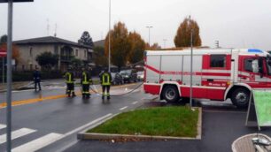 Carate, morta la pensionatatravolta dal camion sulle strisce