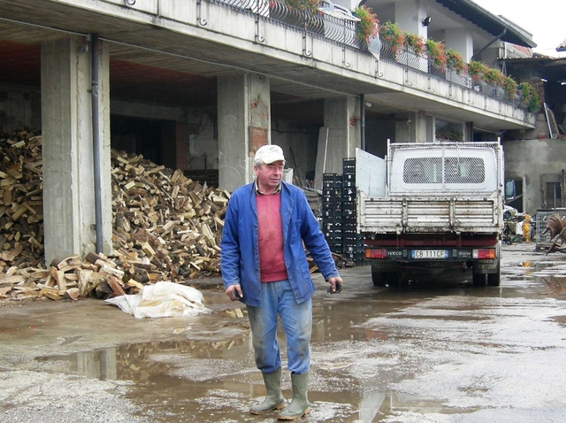 Cascina allagata quando piove«A Lentate stravolte le rogge»