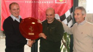 Scuderia Ferrari Club Vedano
Premio a Claudio Costantini