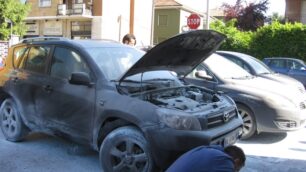 Bruciarono l’auto del consigliereQuattro anni ai due responsabili