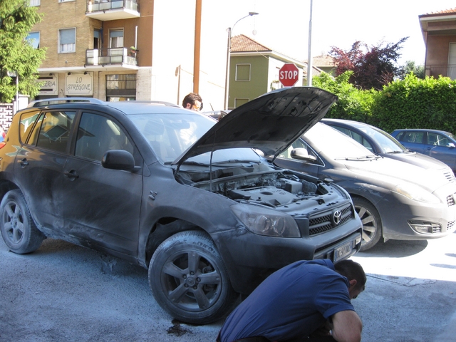 Bruciarono l’auto del consigliereQuattro anni ai due responsabili