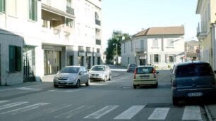 Muggiò, in piazza Don Minzonivince la trascuratezza