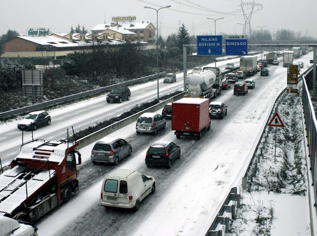 Strade in tilt in tutta BrianzaBloccata la stazione di Monza