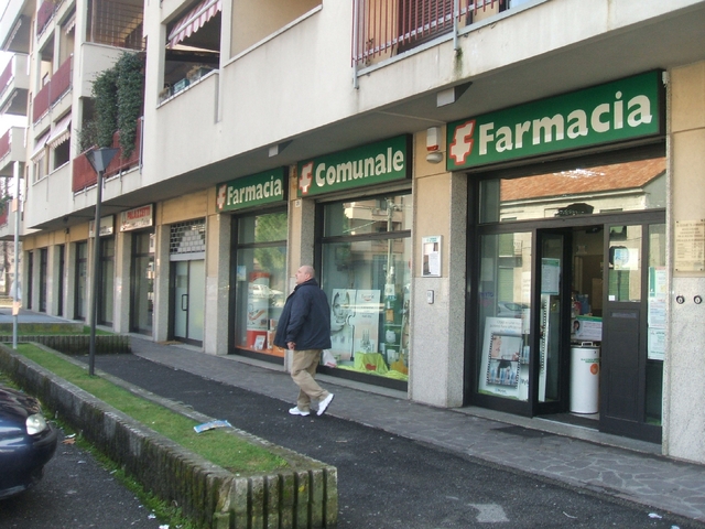 Lissone, ancora una rapinaalla farmacia di via Pacinotti