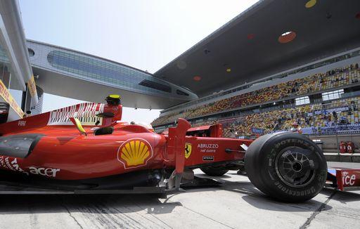 Button e BrawnGp anche in CinaFerrari in difficoltà e senza Kers