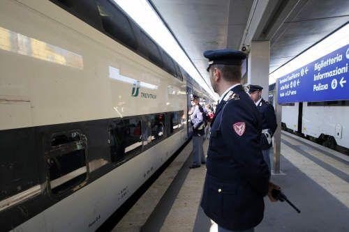 Derubava passeggeri dei treniUn desiano arrestato in Emilia