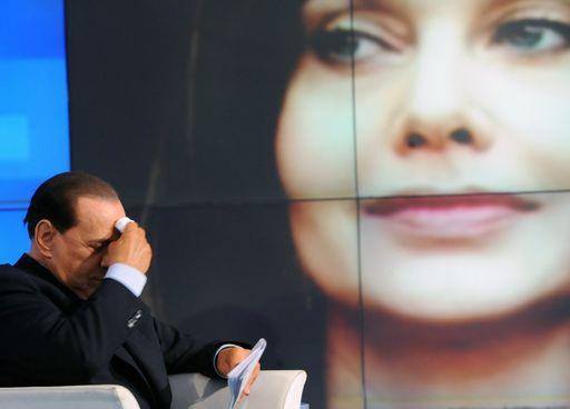 Divorzio fra Berlusconi e Lario«Resta da decidere dove abiterà»