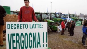 Europa, Coldiretti lancia l’allarmePericolo multe per le quote latte
