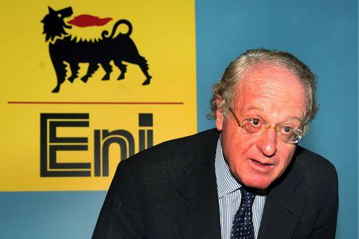 A Monza il Giro d’Italia a metanoEni e Mercedes per l’energia verde