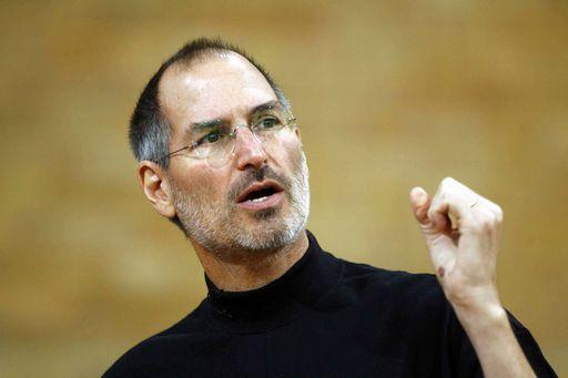 Apple, Steve Jobs presenta l’iPad 2