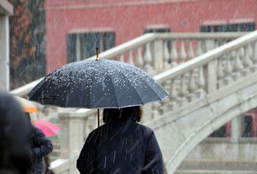 Meteo, tutti pronti all’invernoPiogge intense e idee di neve