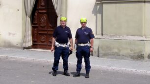 Polizia e carabinieri per il sismaViveri e recupero di opere d’arte