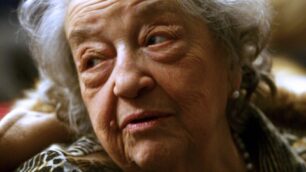 Arsenico e vecchi merletti: tocca agli Amici del teatro