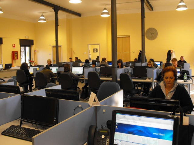 Contro la crisi apre un call centerA Seveso previsti 150 nuovi posti
