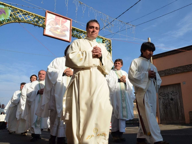 Daniele è diventato sacerdote Tutta la comunità ha fatto festa
