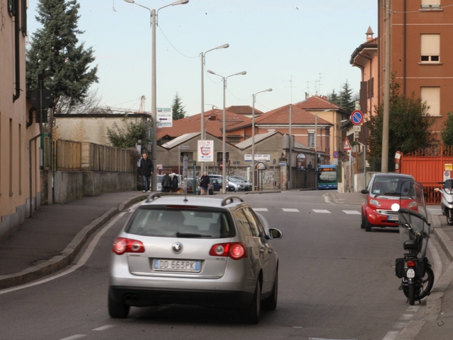 Si autodenunciano per abusivismoL’aiuto dei Servizi sociali