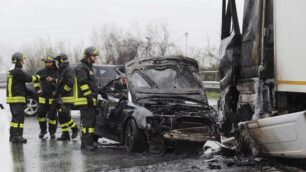 Seveso, incidente nel LodigianoMuore carbonizzato un 32enne