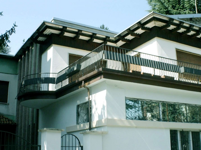 Desio, ladri in casa di Garbo (Udc)Spariti soldi, gioielli e automobile
