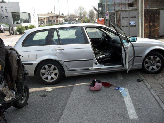 Giussano, motorino contro autoGrave ragazza, prognosi riservata