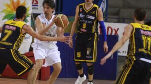 Basket, Monza cade male in casaCastelfiorentino complica i playoff