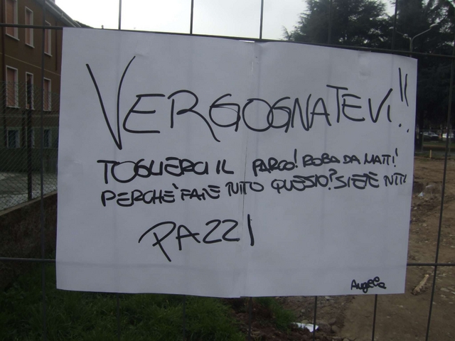 Senago, Comune taglia alberi:protesta dei bimbi delle scuole